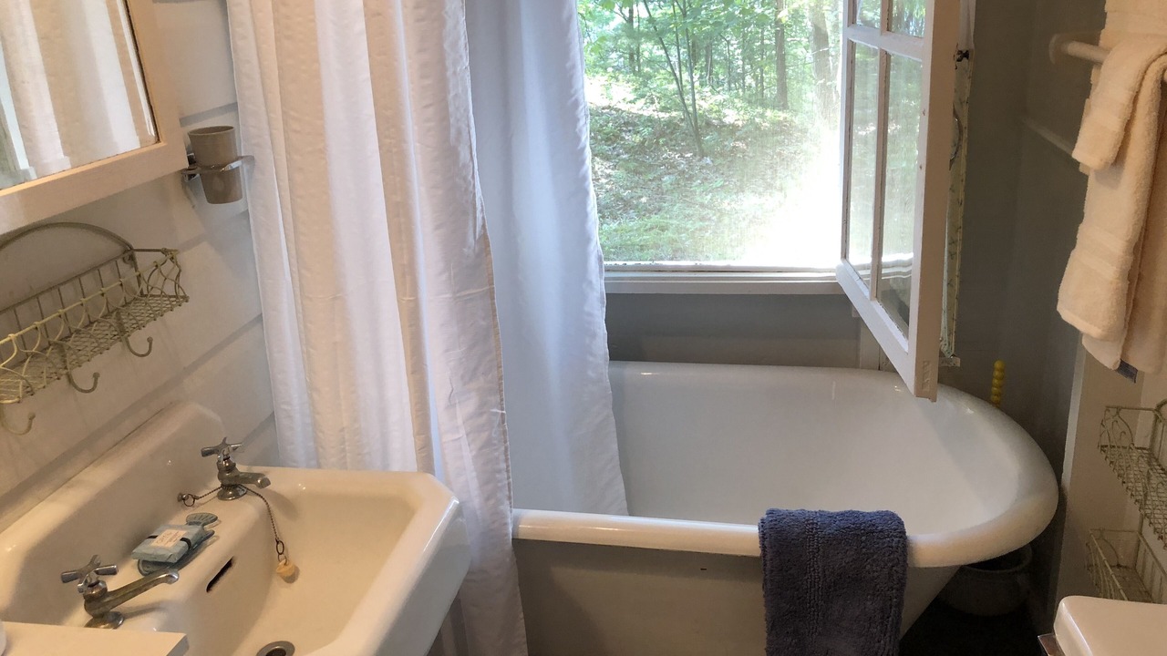 Photo of Bathroom in Town of Chesterfield