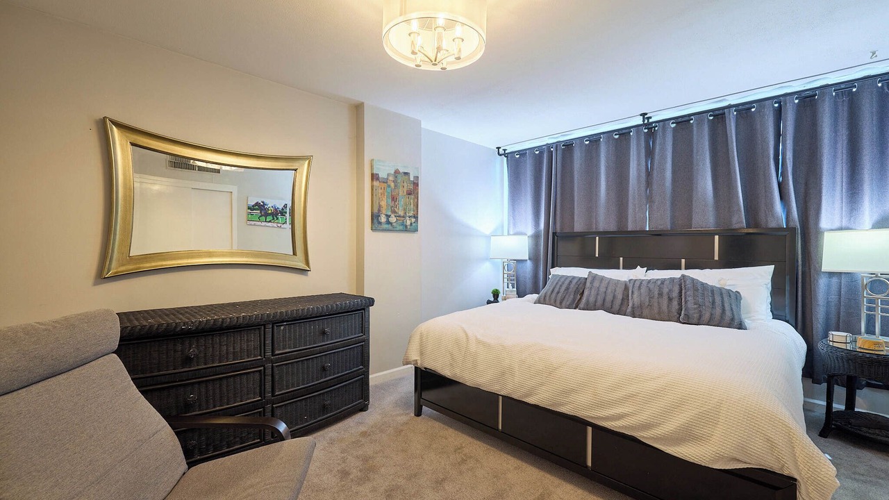 Photo of Bedroom in Mid America