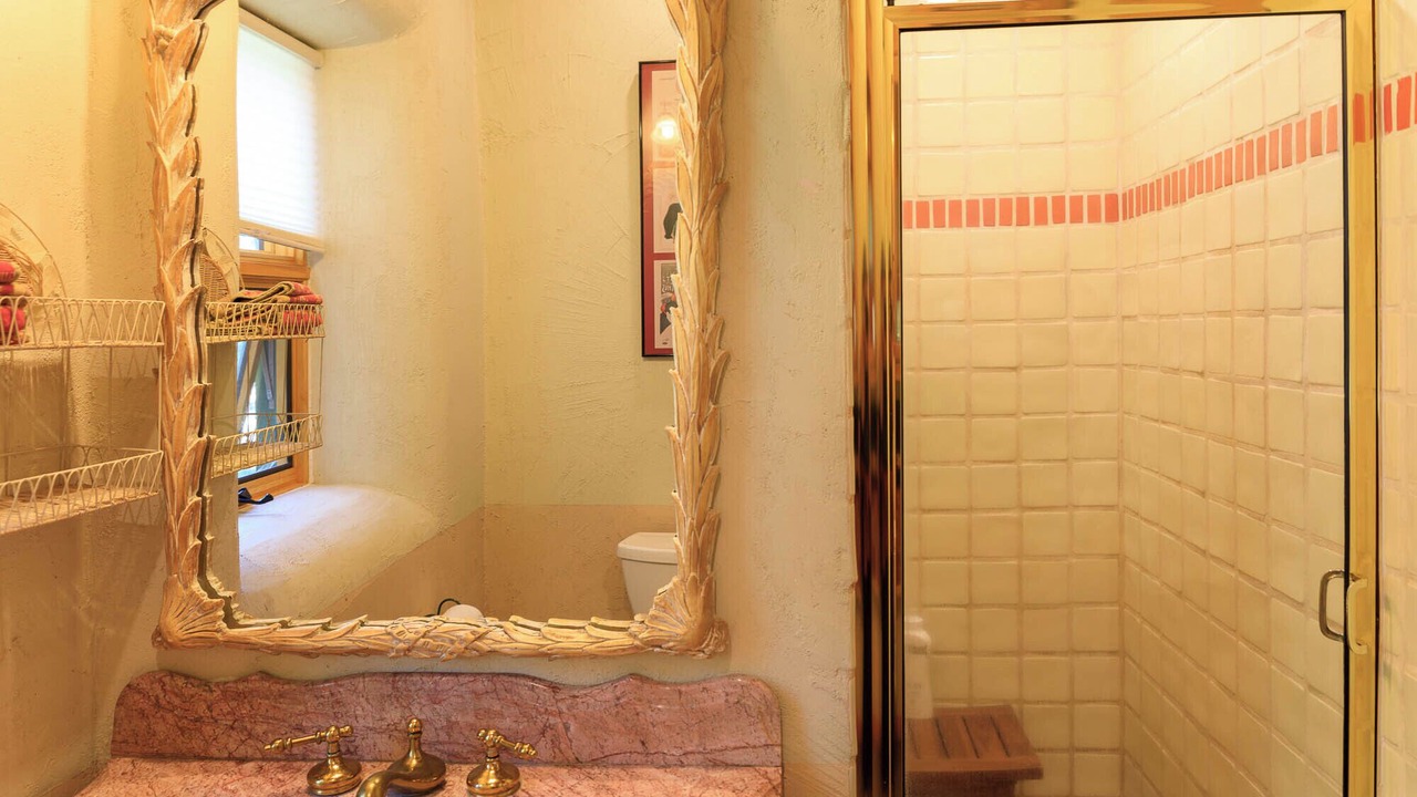 Photo of Bathroom in Arroyo Seco