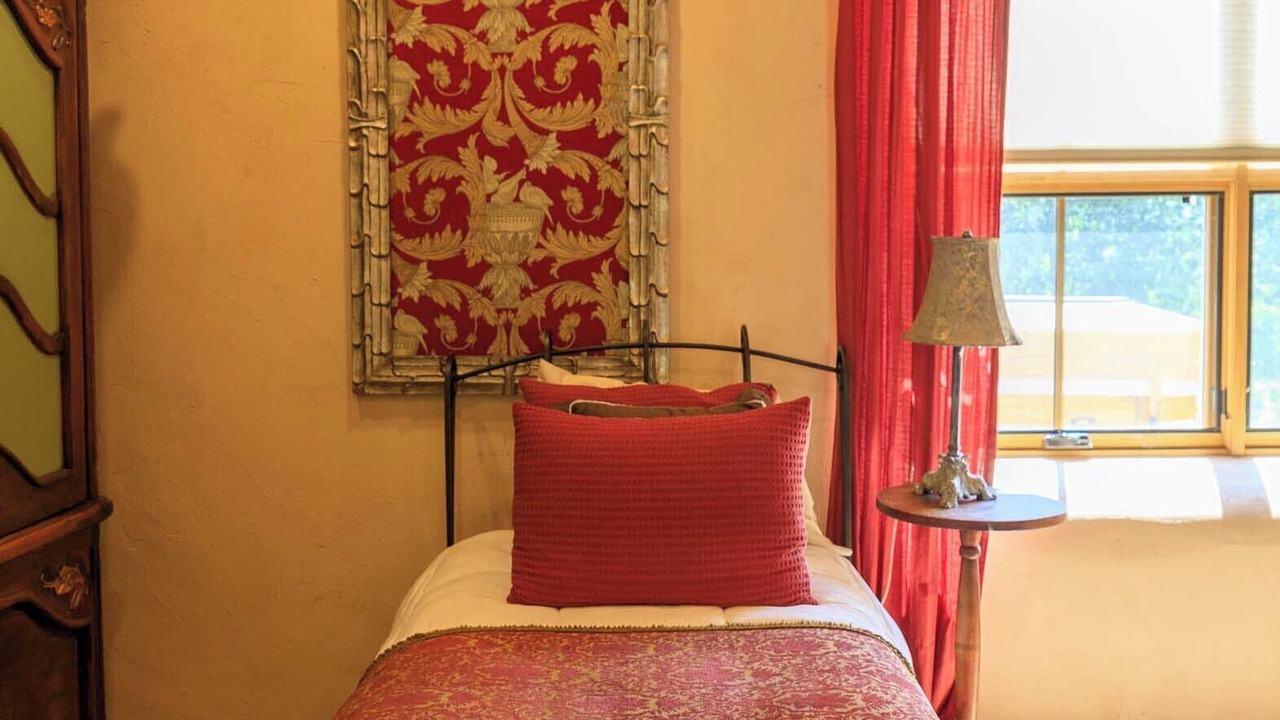 Photo of Bedroom in Arroyo Seco