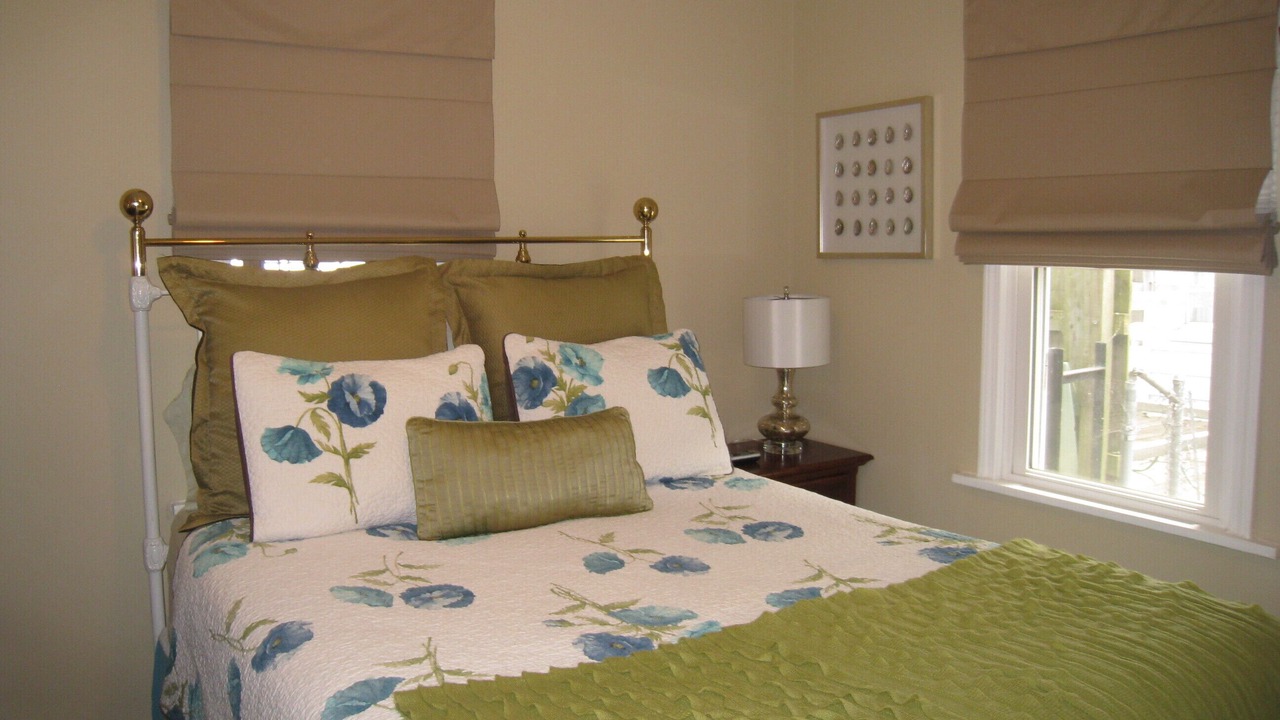 Photo of Bedroom in Lapeer