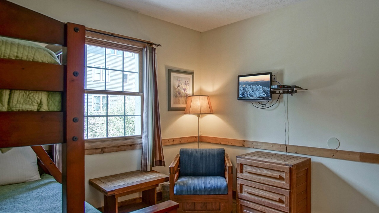 Photo of Bedroom in Snowshoe