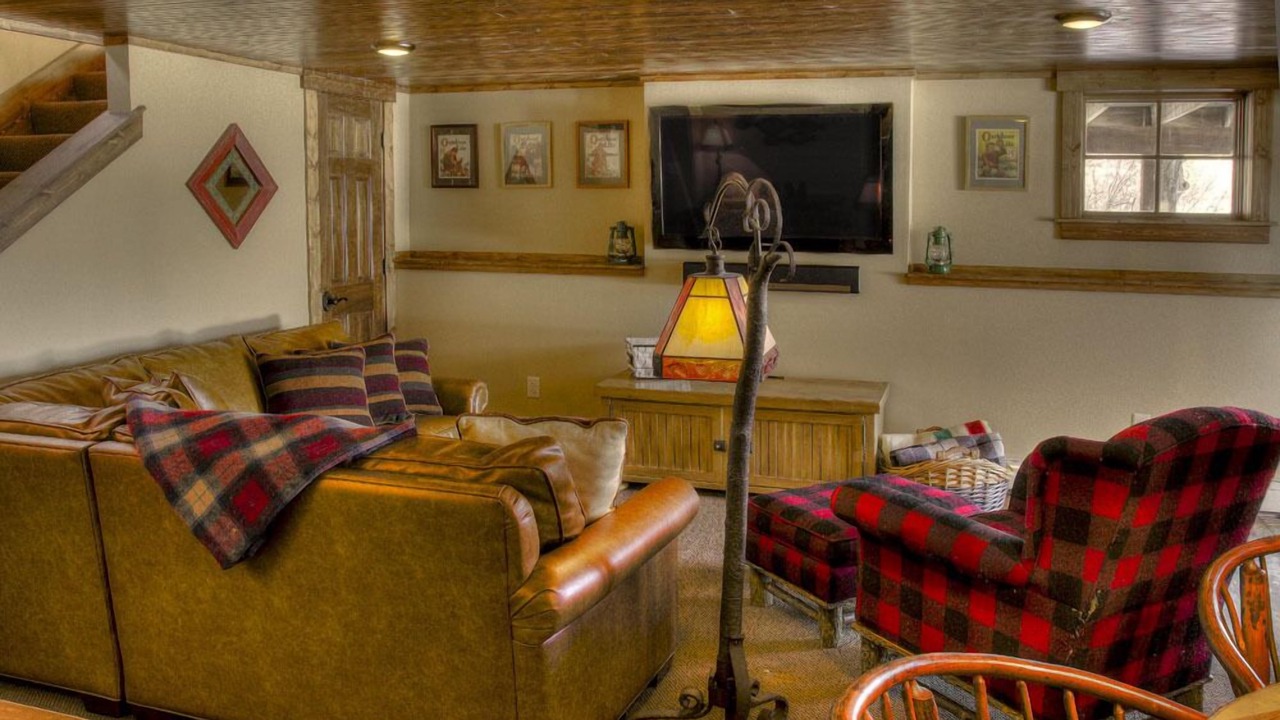 Photo of Bedroom in Crosslake