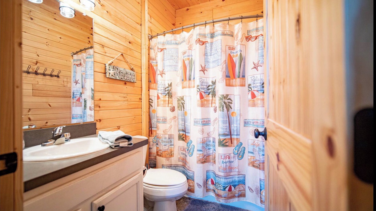 Photo of Bathroom in Empire