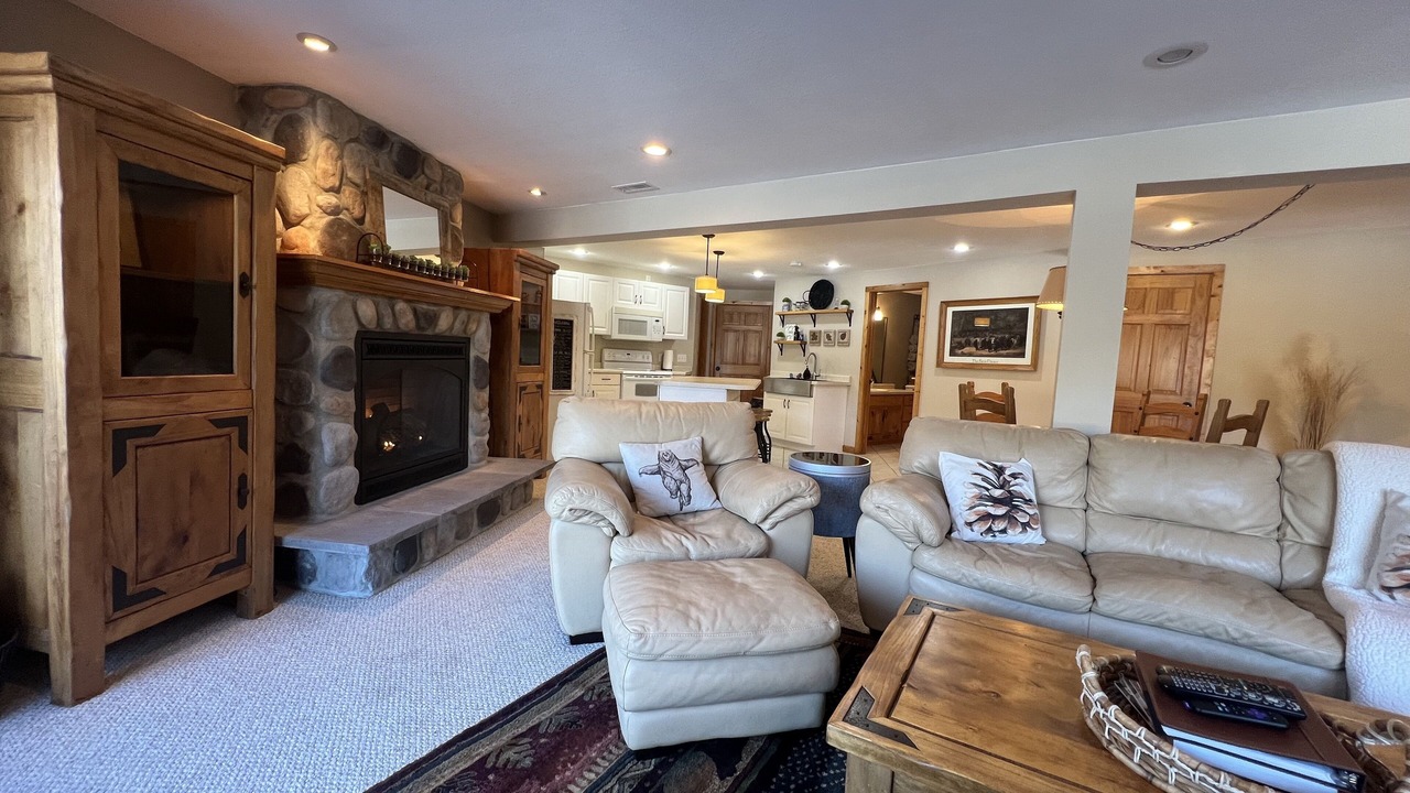 Photo of Livingroom in St. Joseph