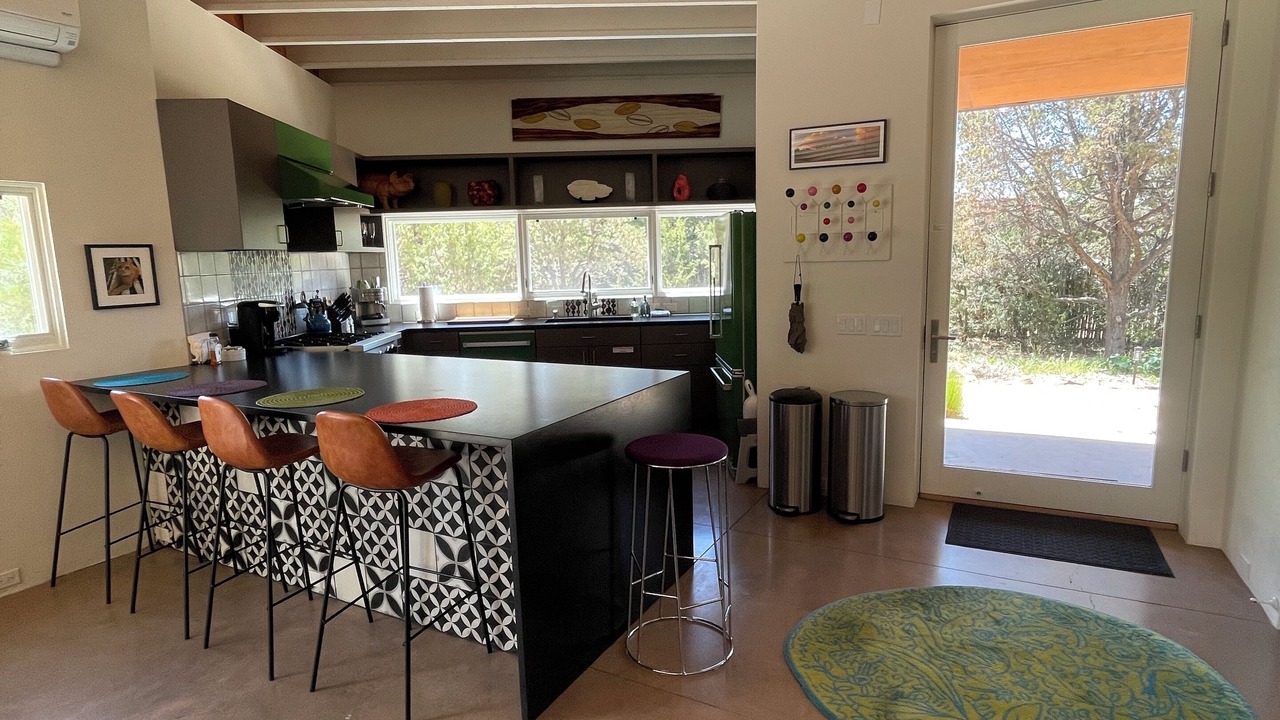 Photo of Kitchen in South Capitol