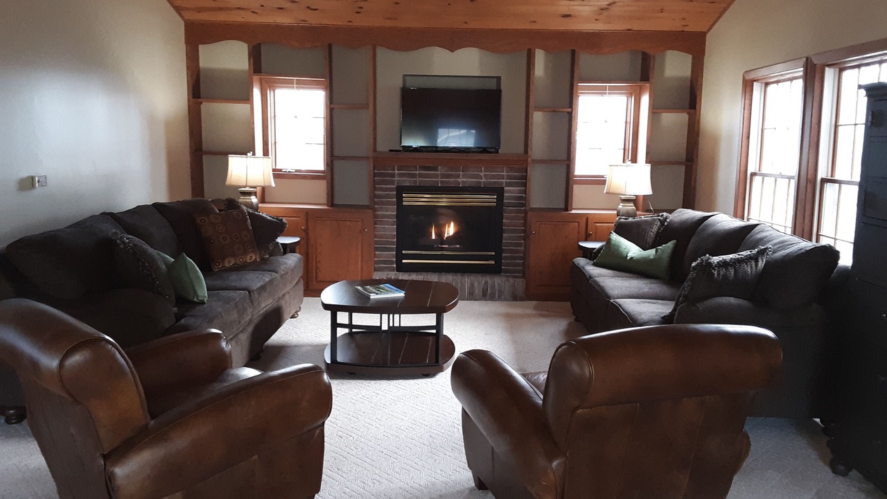 Photo of Livingroom in Lake City