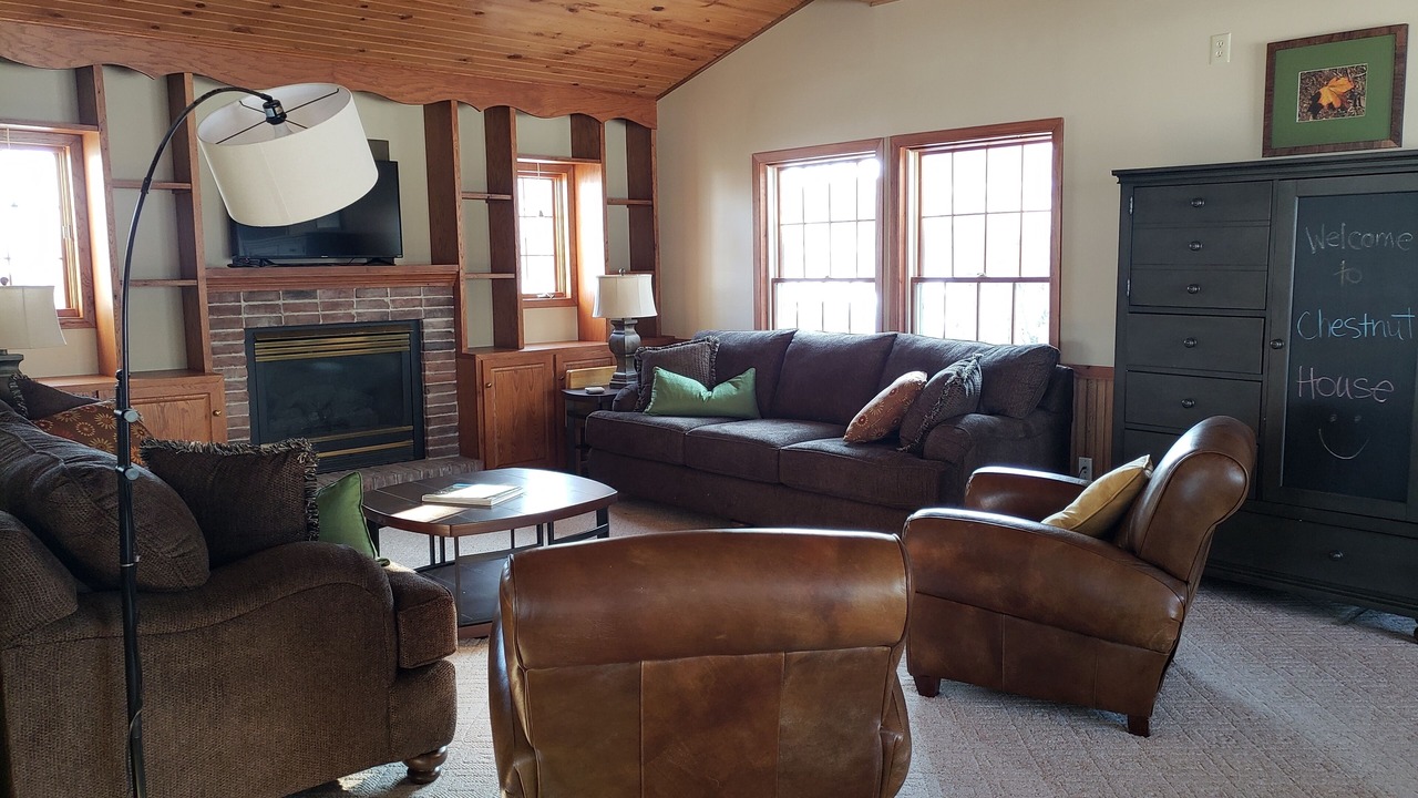 Photo of Livingroom in Lake City