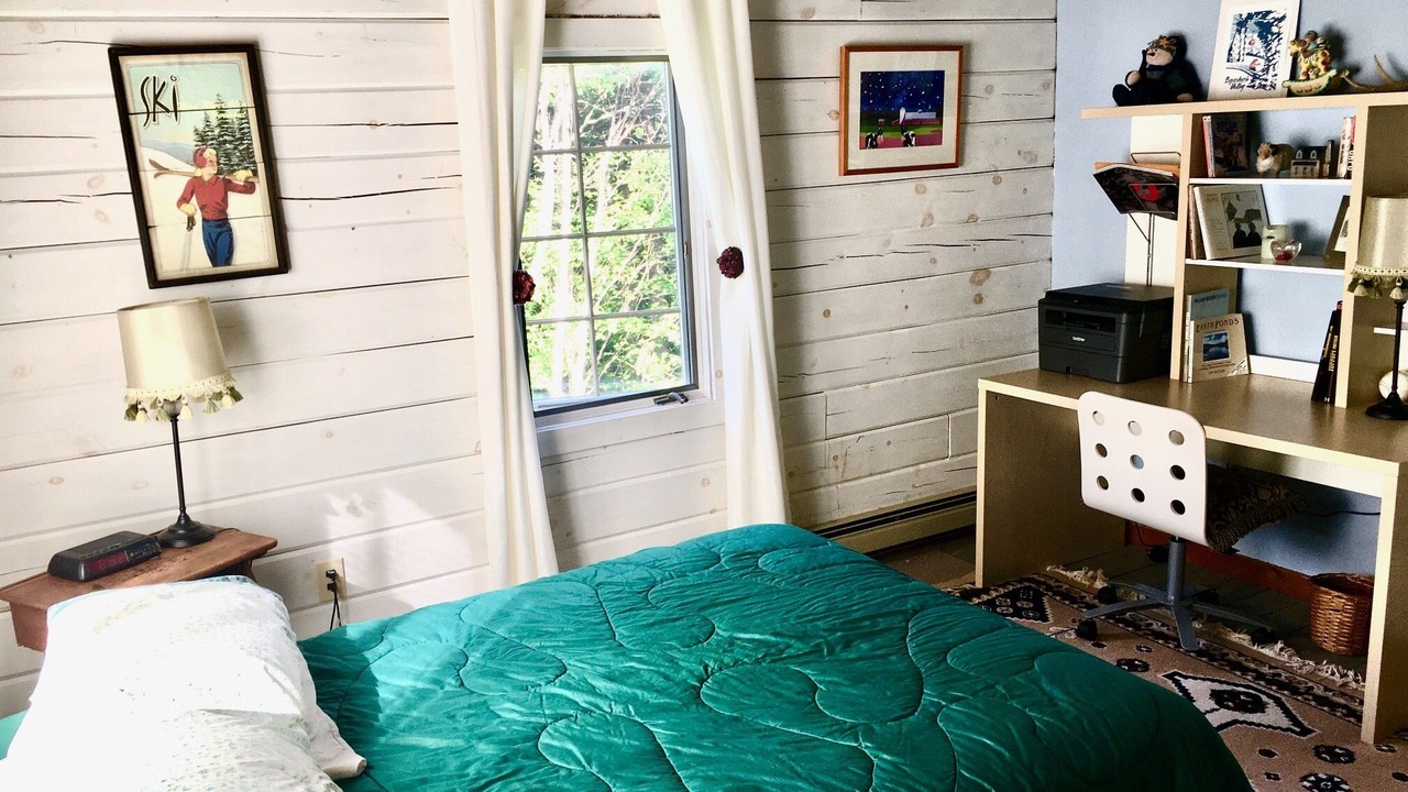 Photo of Bedroom in Warren
