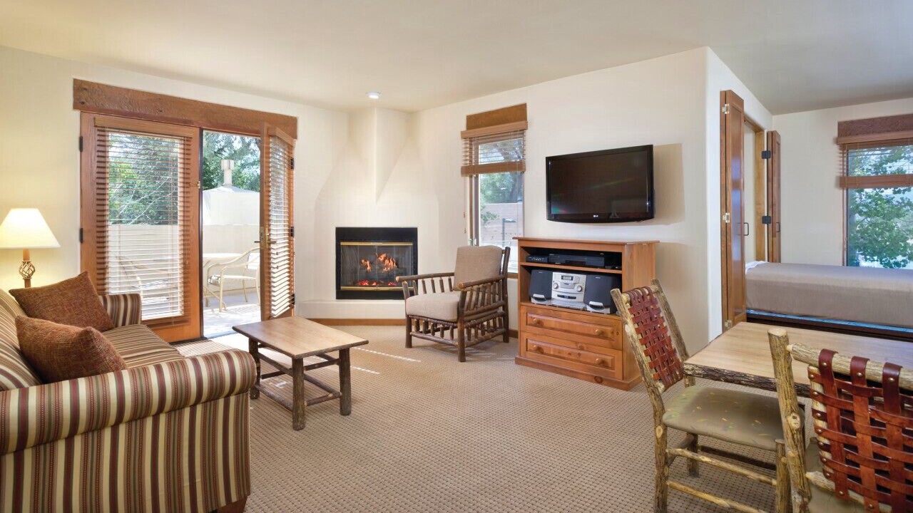 Photo of Livingroom in Taos