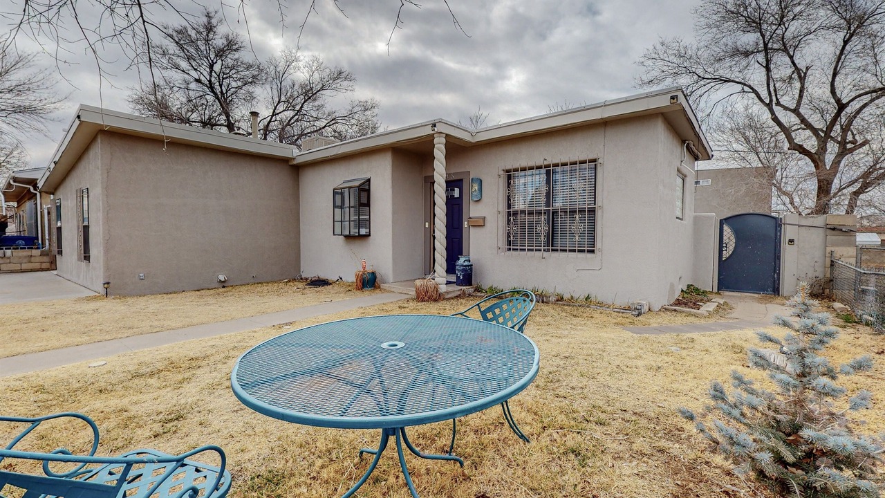 Photo of Outdoor in Northeast Heights