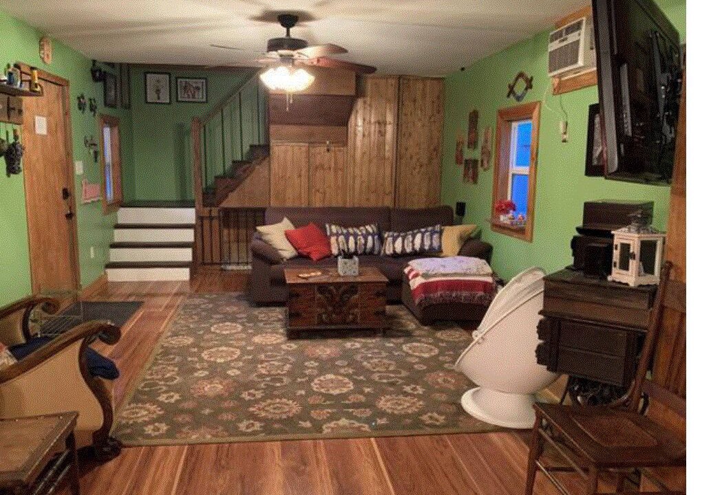 Photo of Livingroom in Caldwell