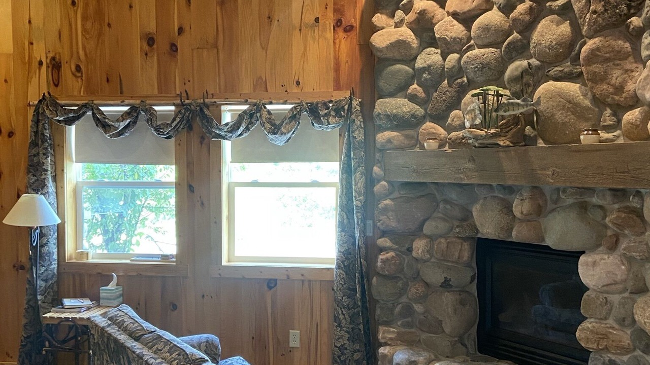 Photo of Livingroom in Chetek