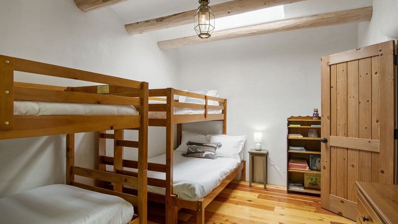 Photo of Bedroom in Tesuque