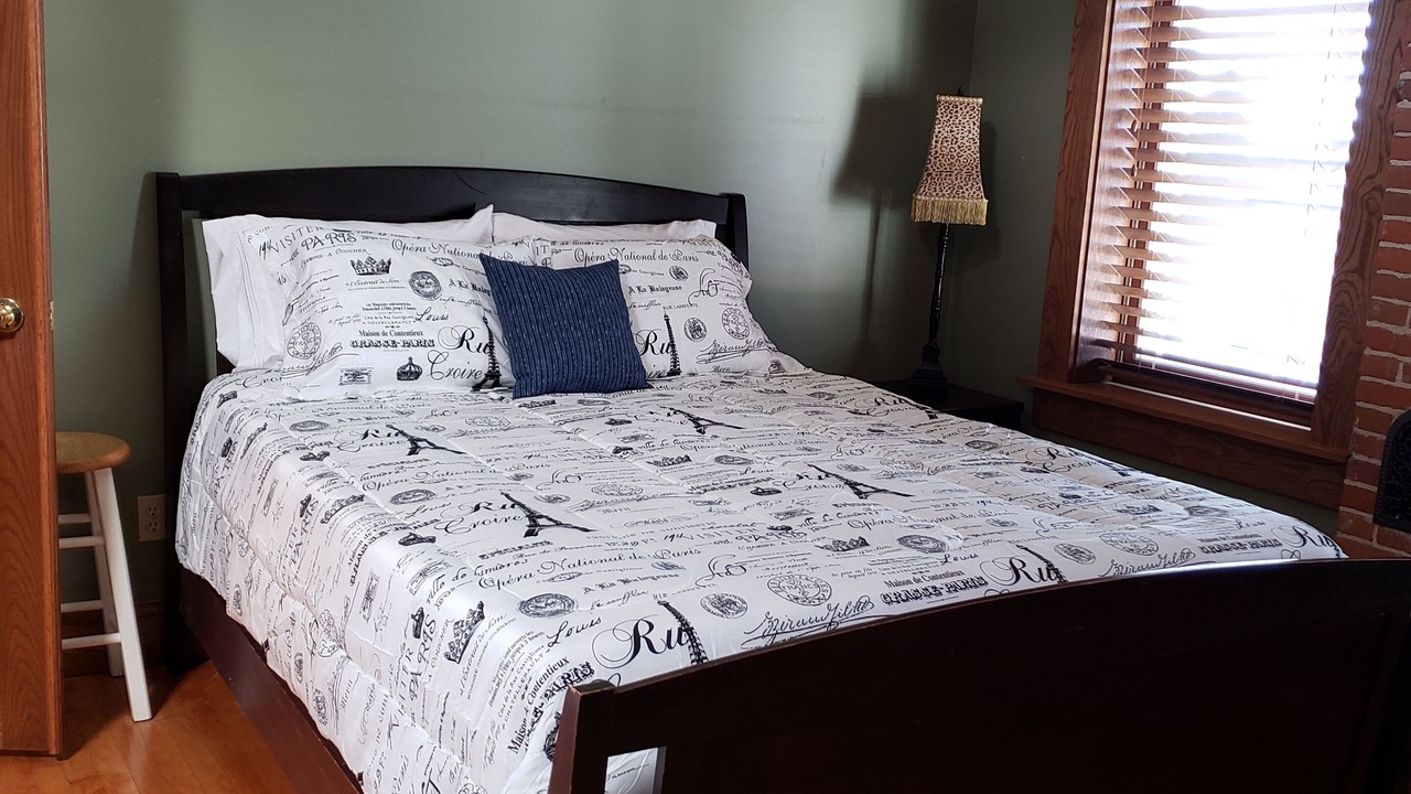 Photo of Bedroom in Chatfield