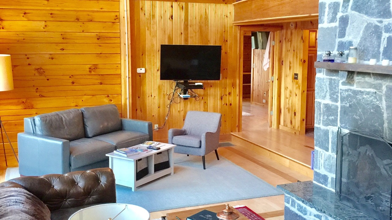 Photo of Livingroom in Chatham