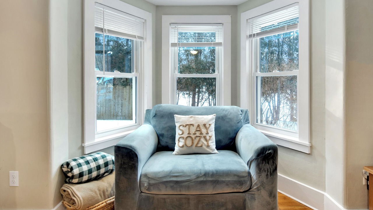Photo of Livingroom in Colrain