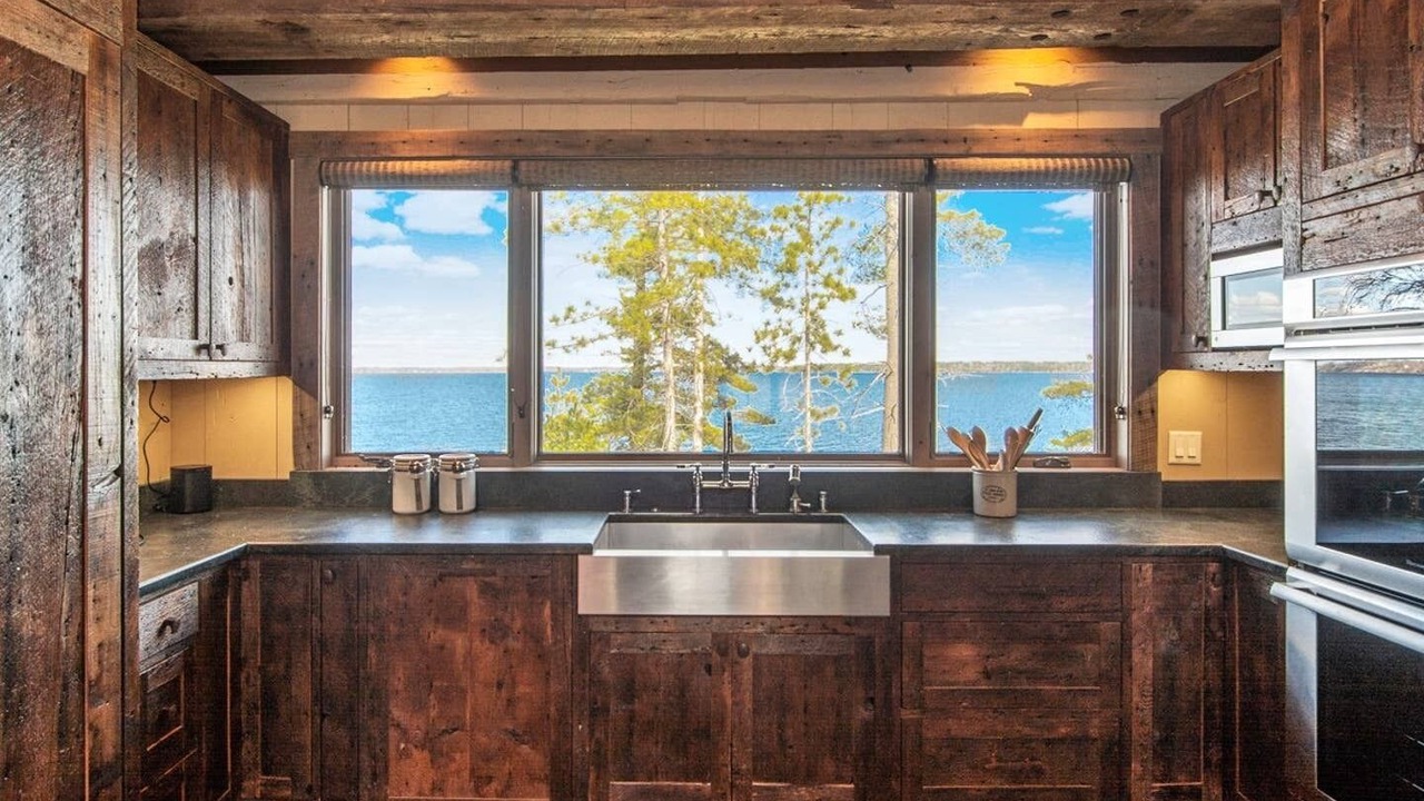 Photo of Outdoor in Lake Shore