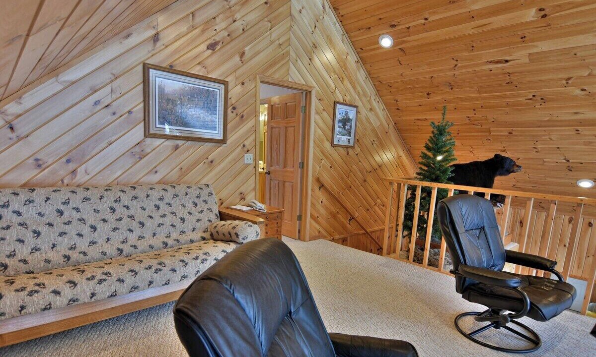 Photo of Bedroom in Cable