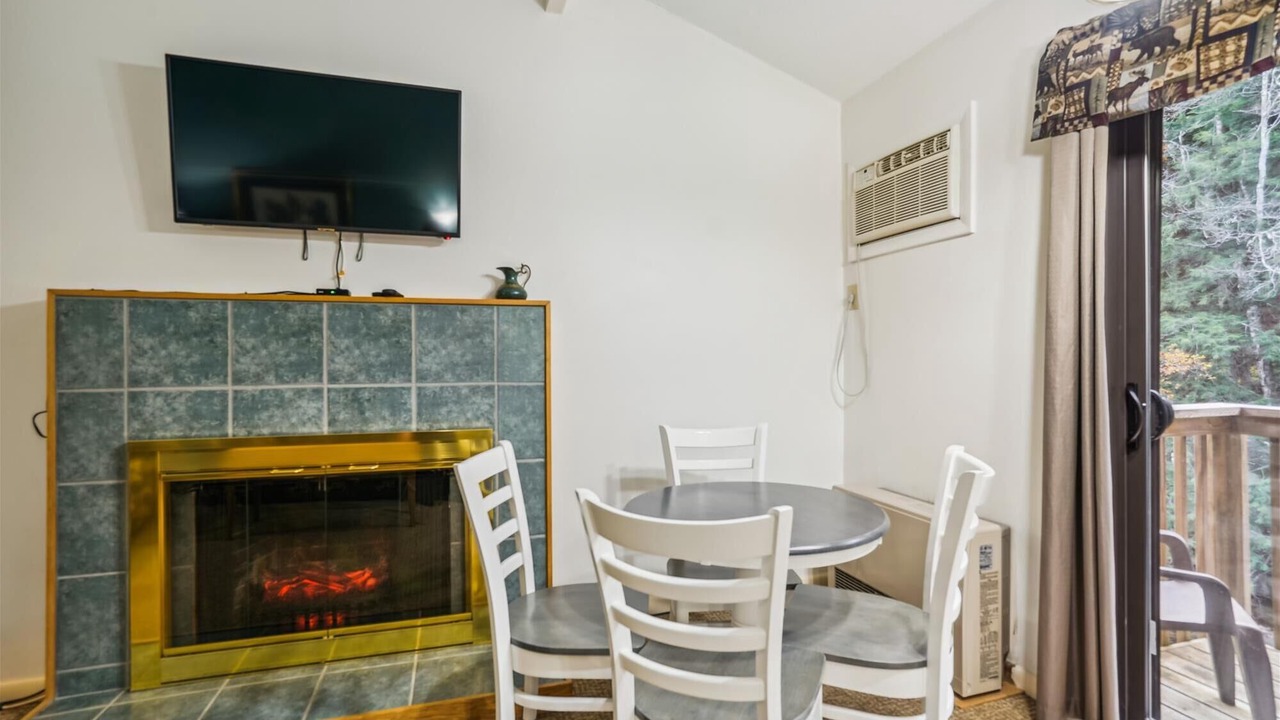 Photo of Livingroom in West Bridgewater