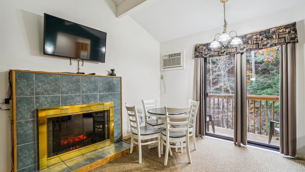 Photo of Livingroom in West Bridgewater
