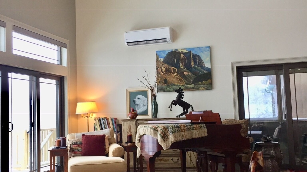 Photo of Bedroom in Underhill