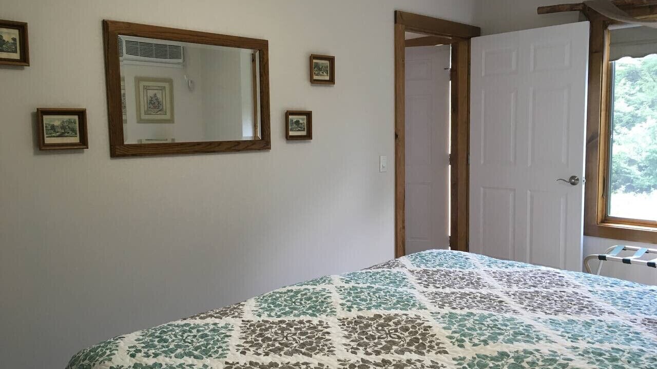 Photo of Bedroom in Hyde Park