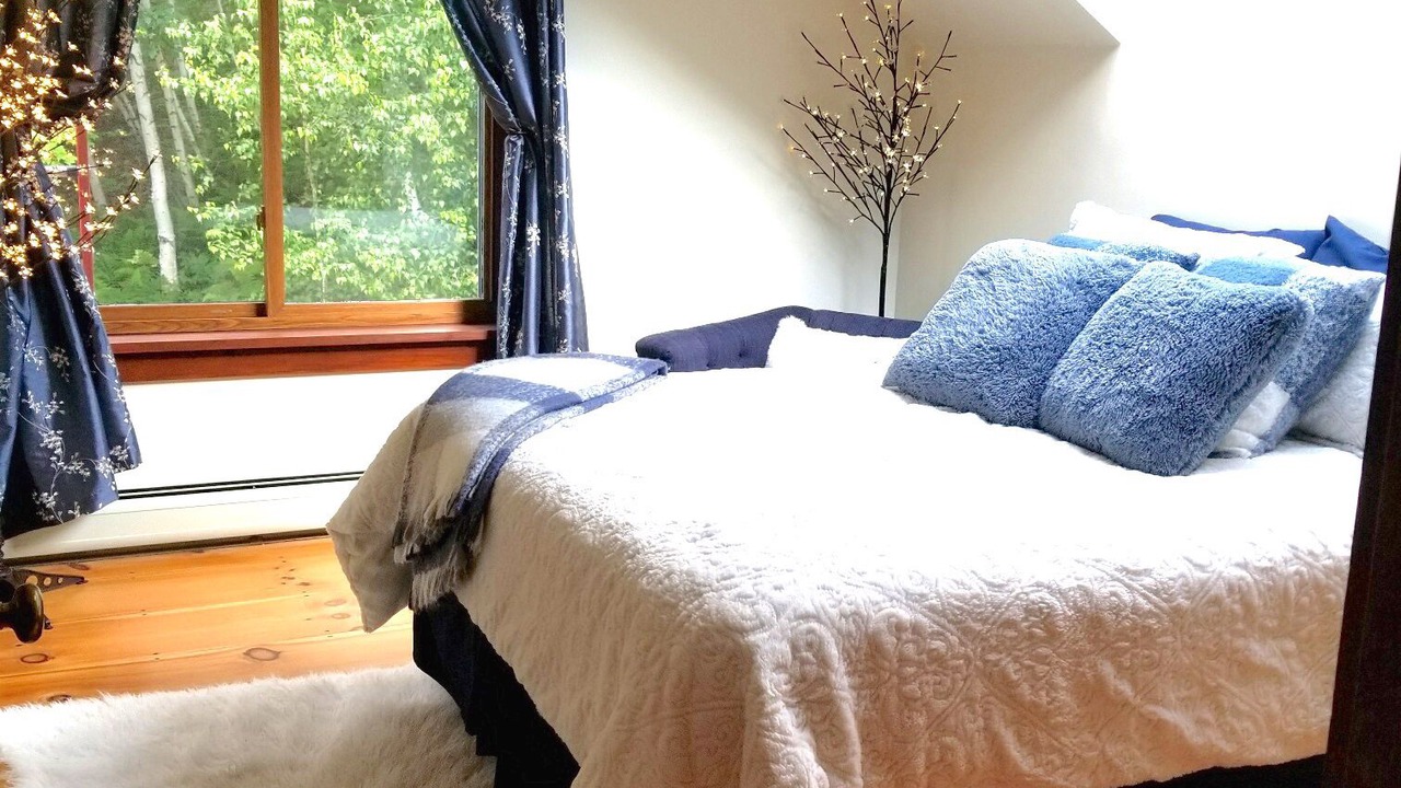 Photo of Bedroom in Warren