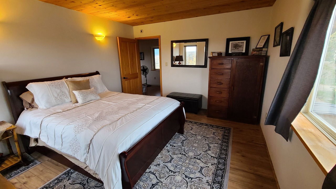 Photo of Bedroom in Taos