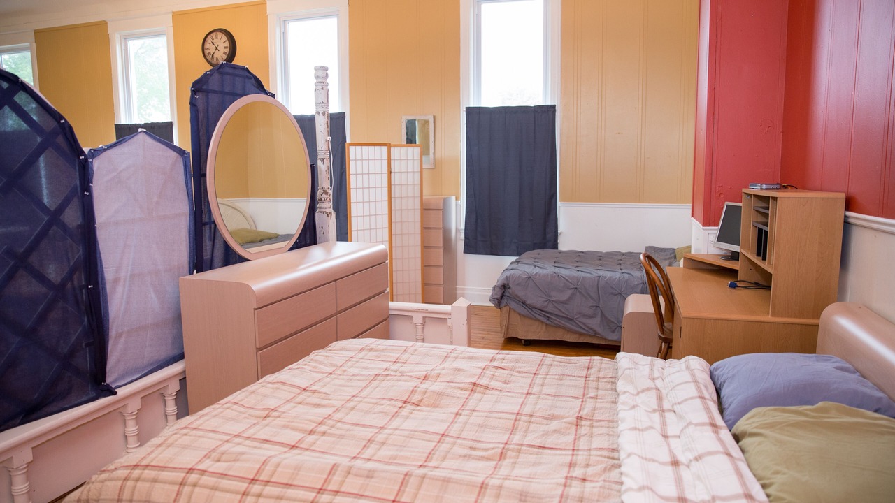 Photo of Bedroom in La Farge