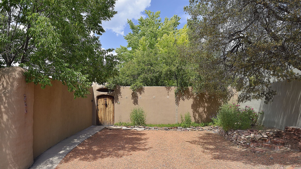 Photo of Others in Northeast Santa Fe
