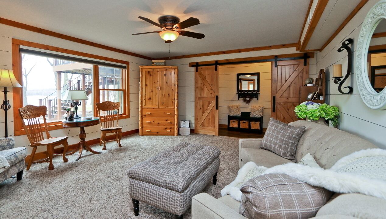 Photo of Livingroom in Webster