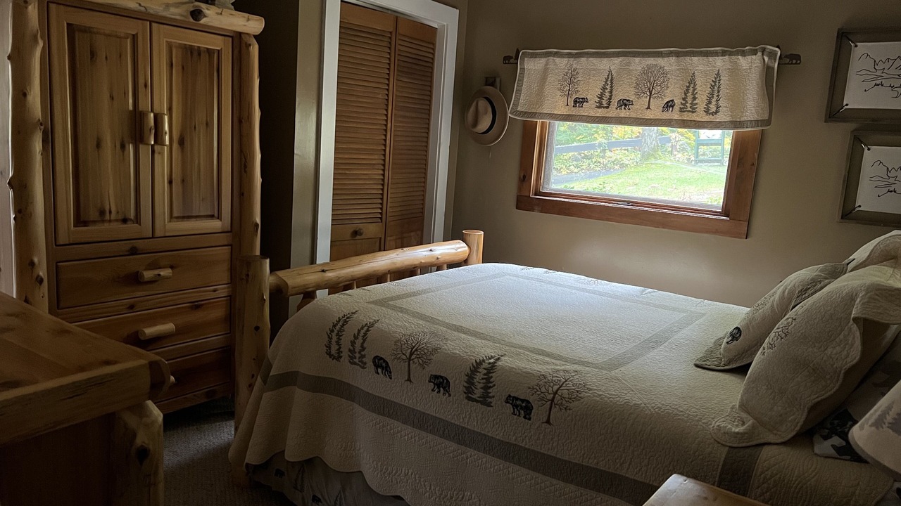 Photo of Bedroom in Bolton Landing