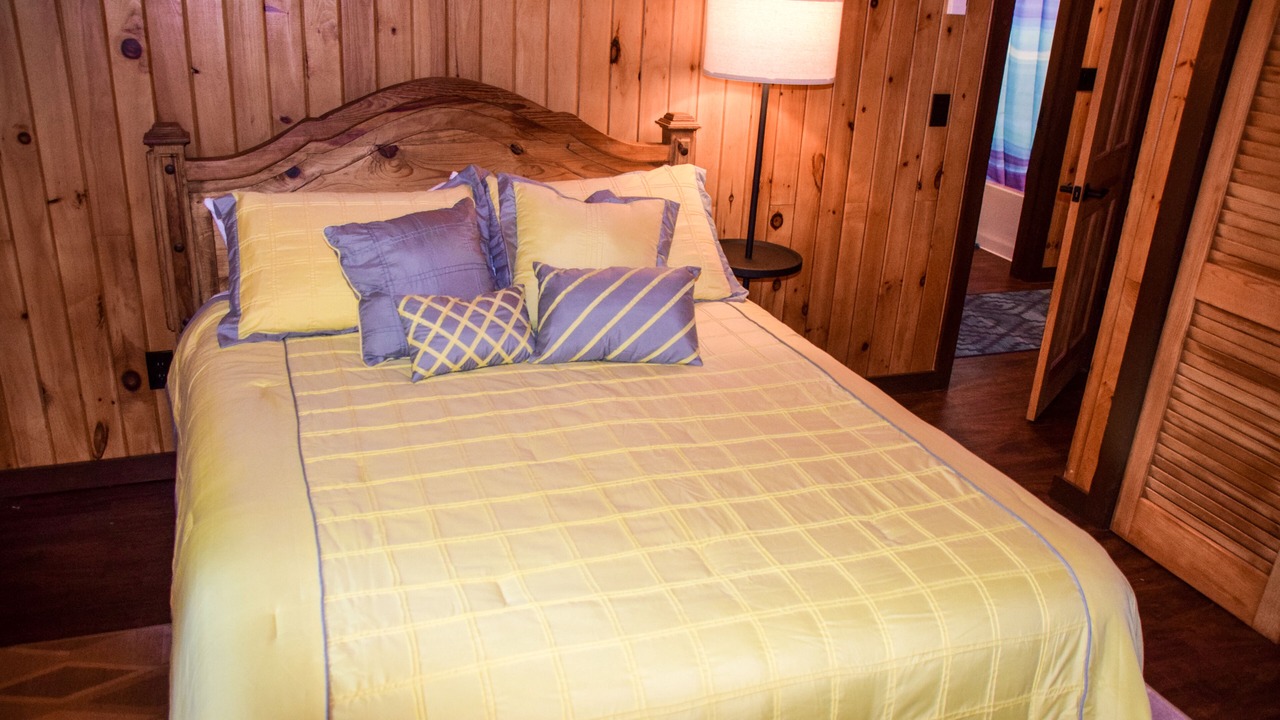 Photo of Bedroom in Deering
