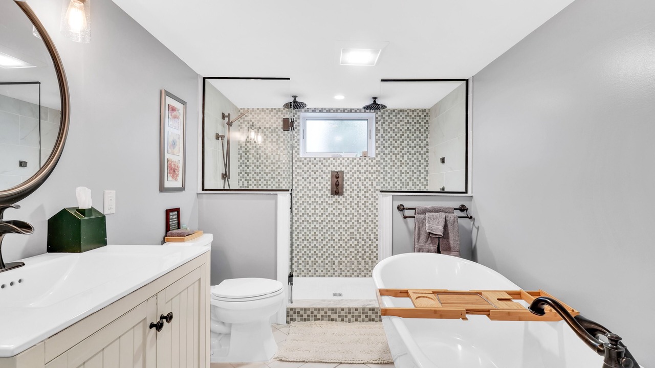 Photo of Bathroom in Malletts Bay