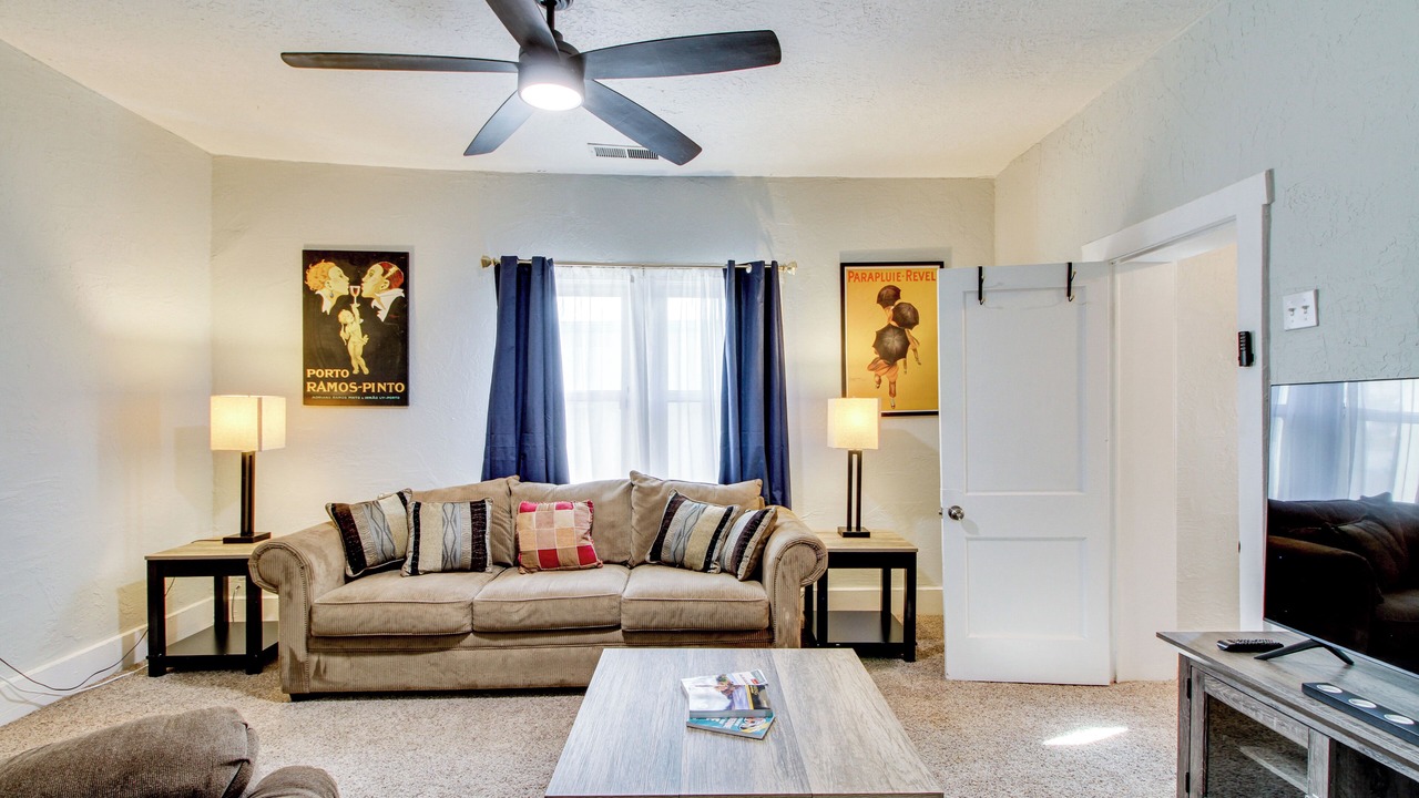 Photo of Bedroom in Downtown Albuquerque