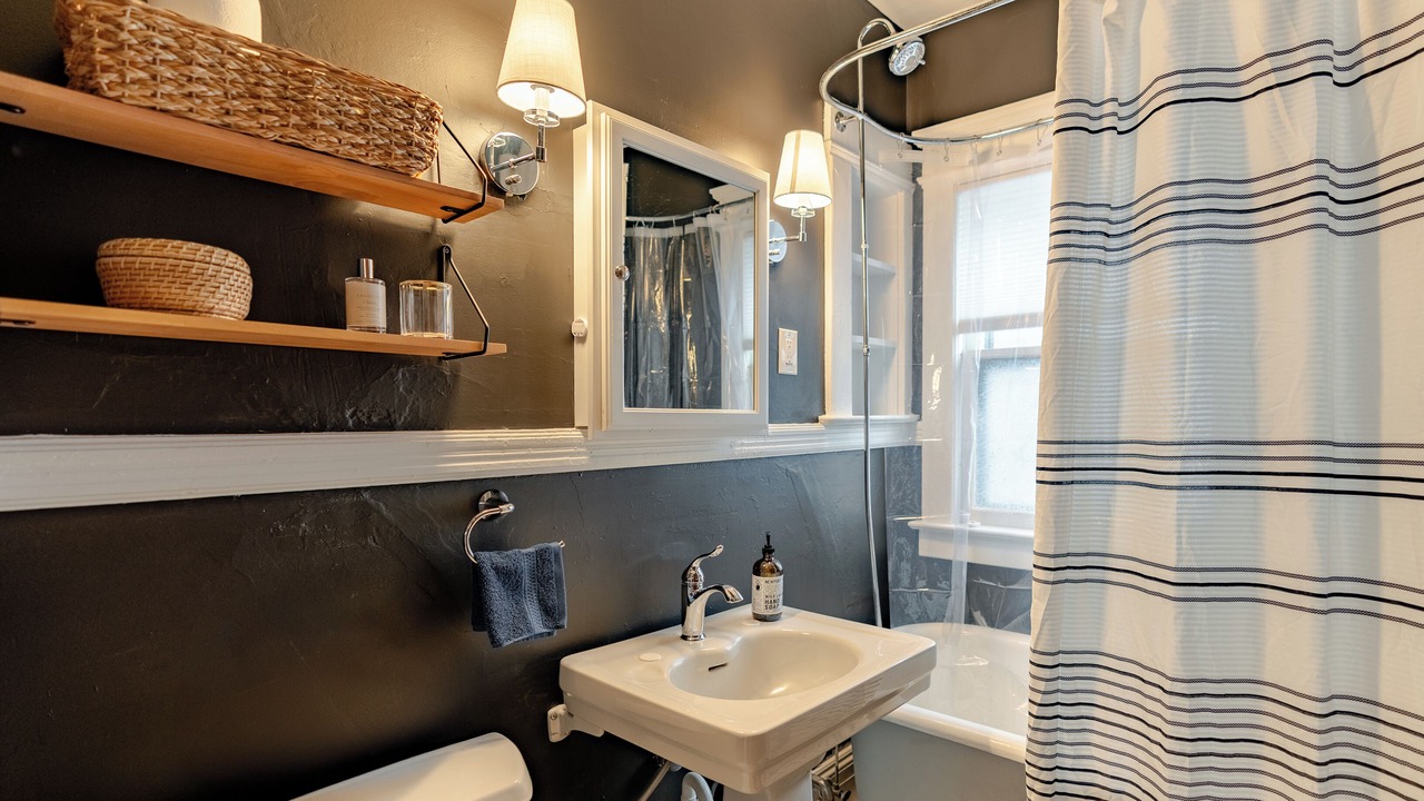 Photo of Bathroom in Eastside