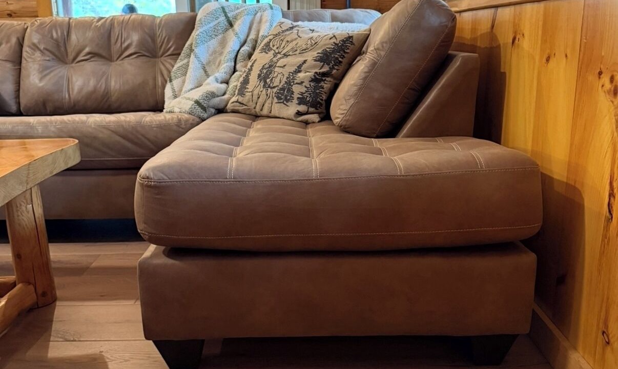 Photo of Livingroom in Pittsburg