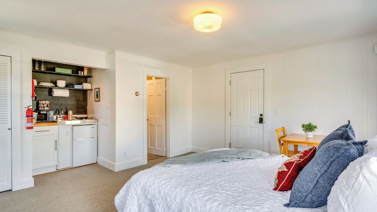 Photo of Bedroom in Waterbury