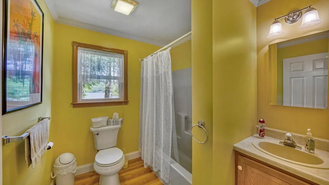 Photo of Bathroom in Stoddard