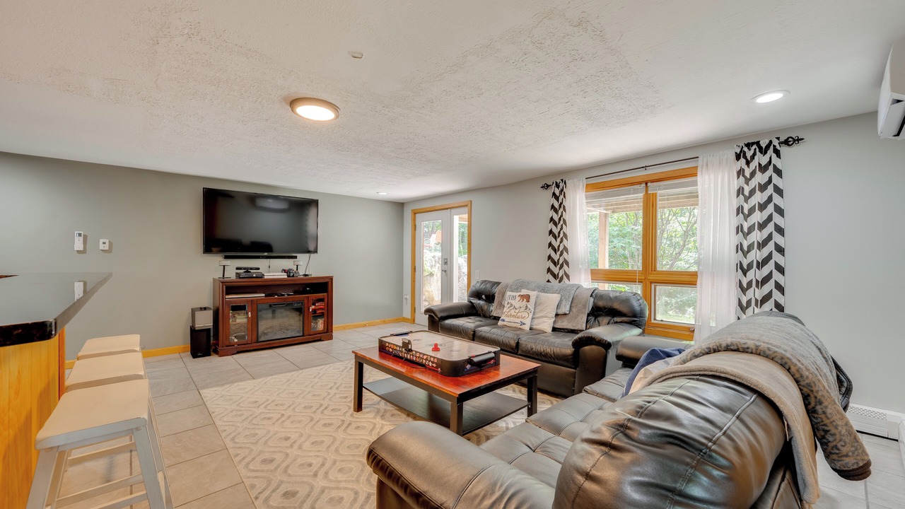 Photo of Livingroom in Campton
