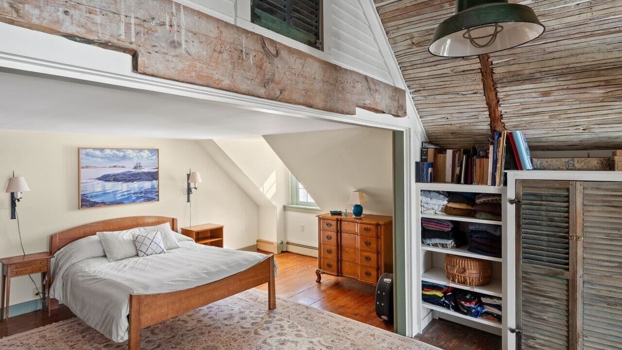 Photo of Bedroom in Addison