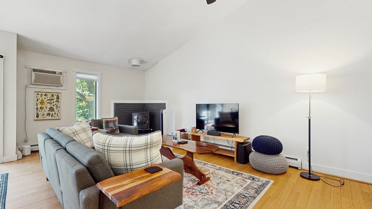 Photo of Livingroom in Quechee