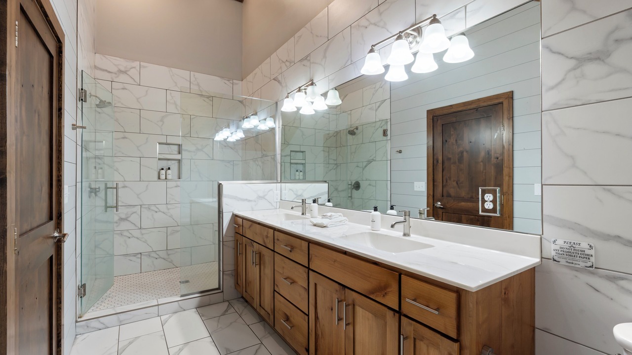 Photo of Bathroom in Crosslake