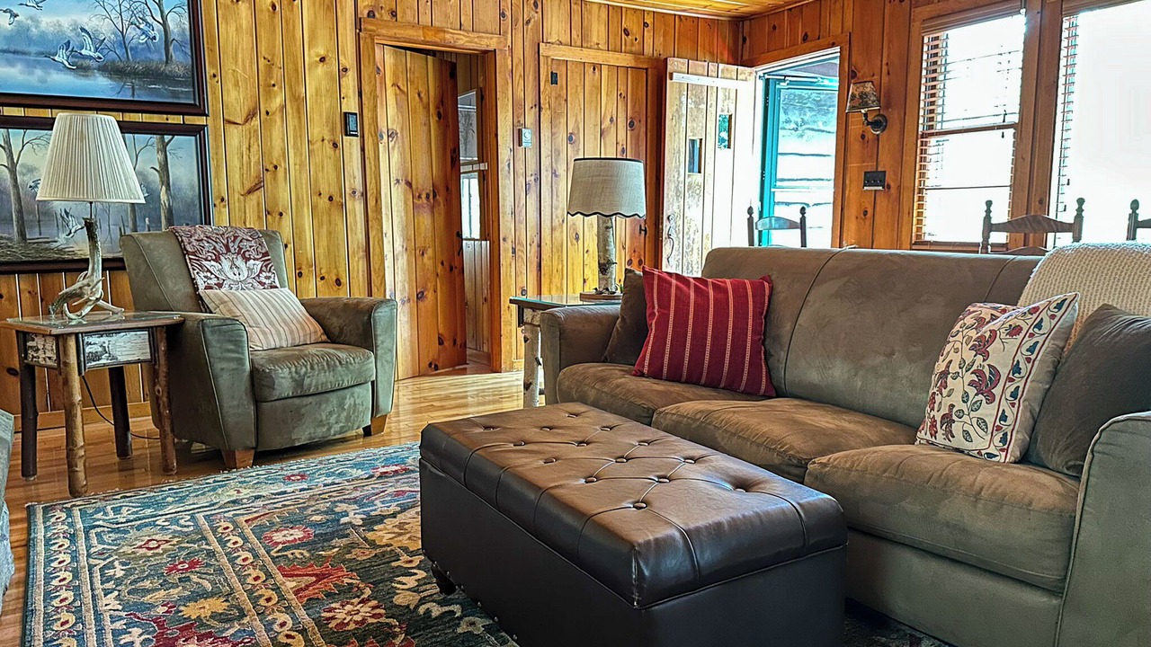 Photo of Livingroom in Saranac Lake