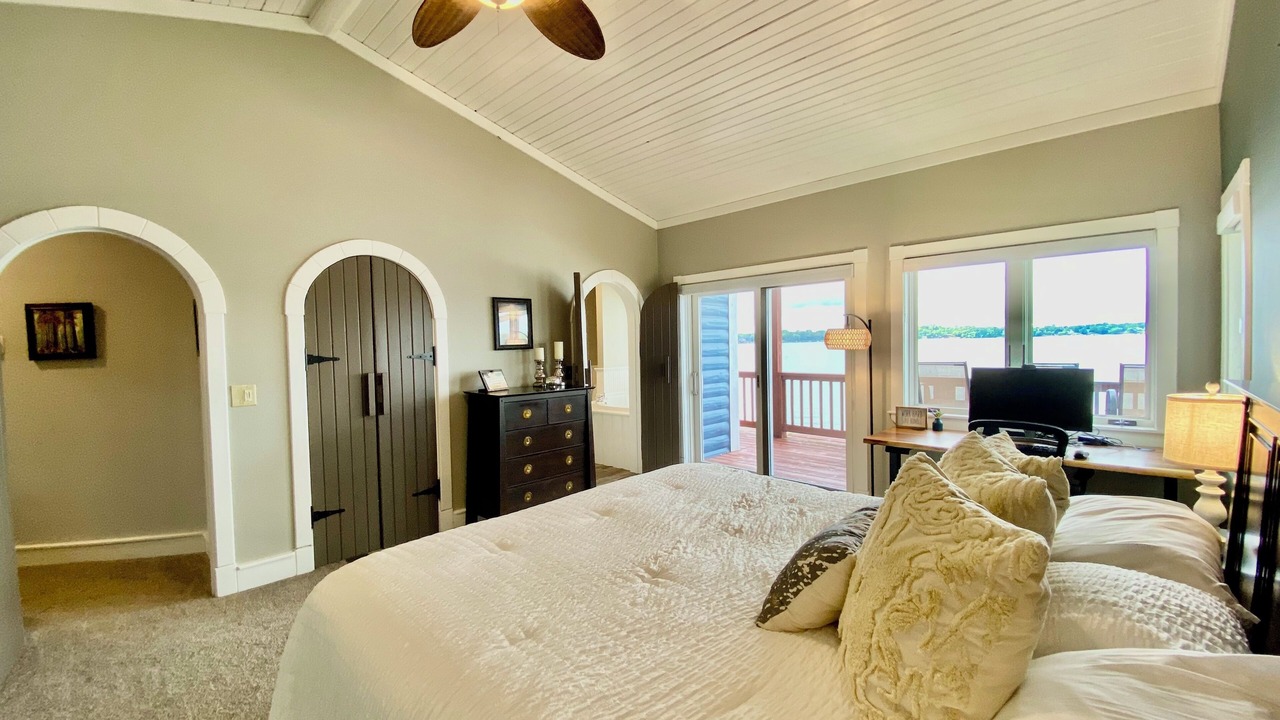Photo of Bedroom in Buffalo
