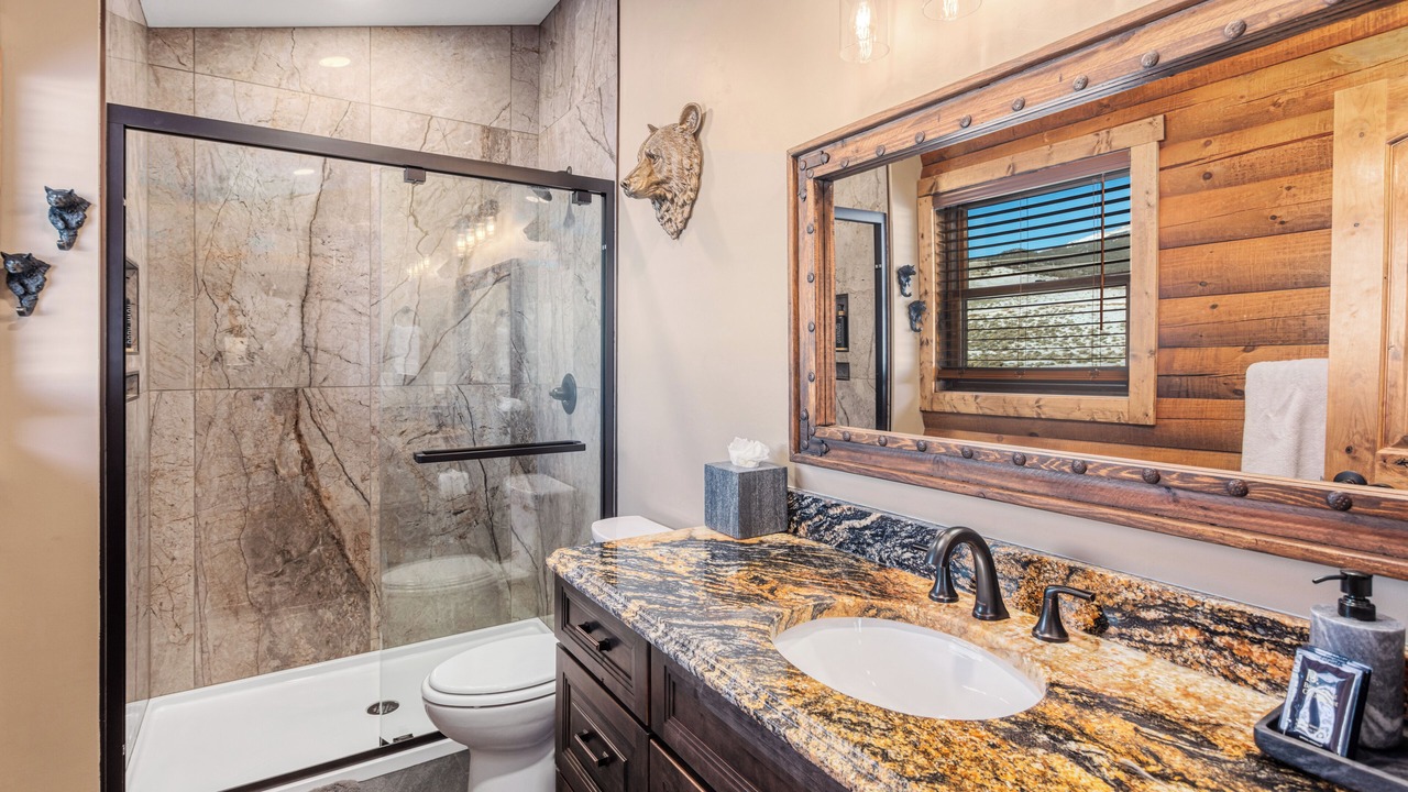 Photo of Bathroom in Twin Lakes