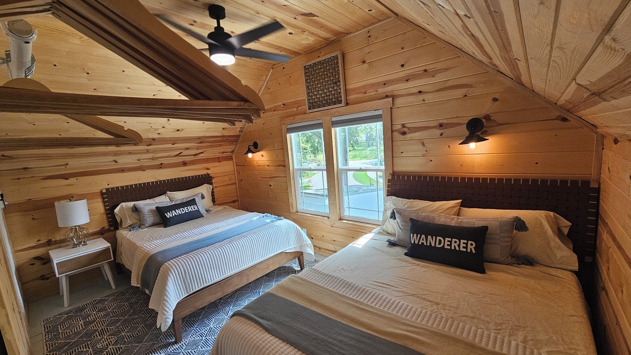 Photo of Bedroom in Clear Lake