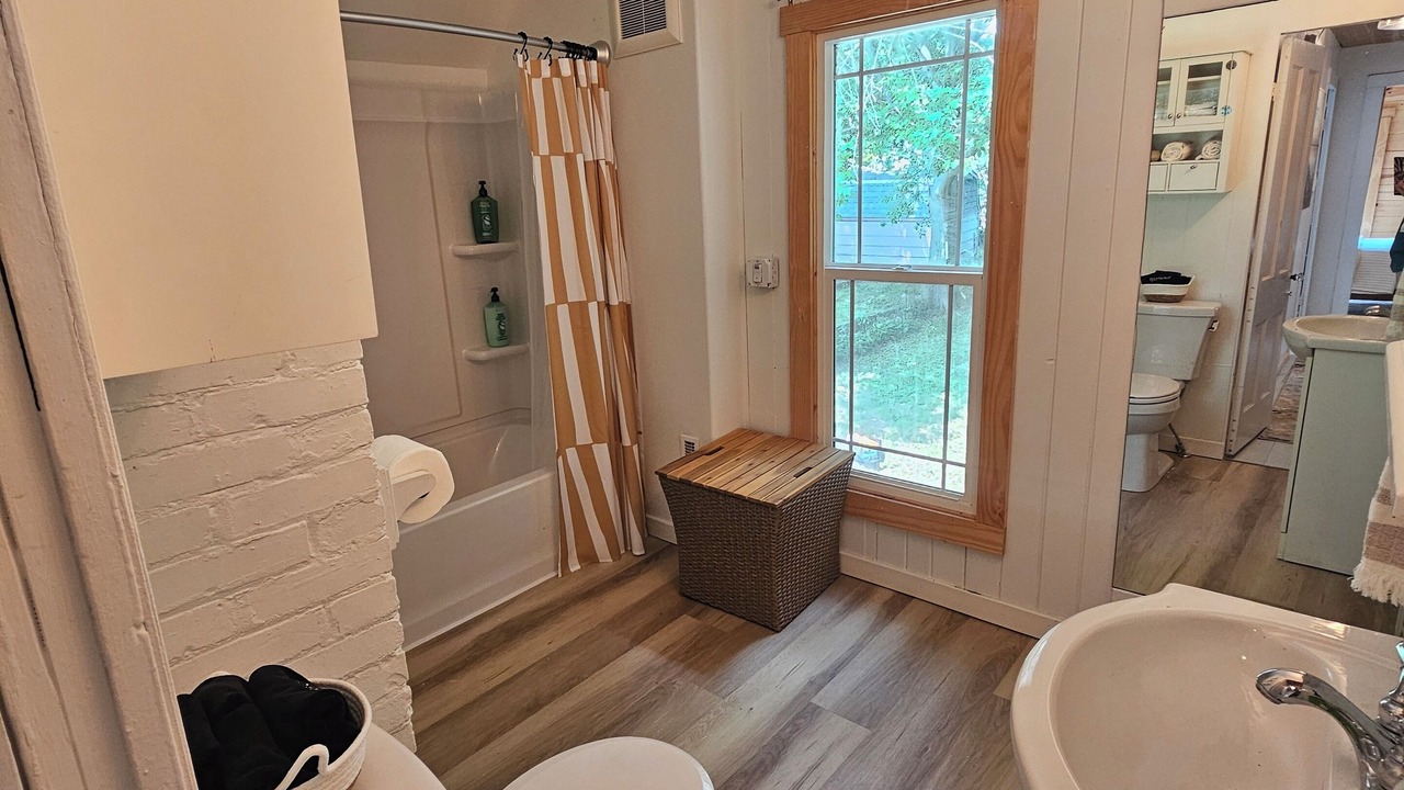 Photo of Bathroom in Clear Lake