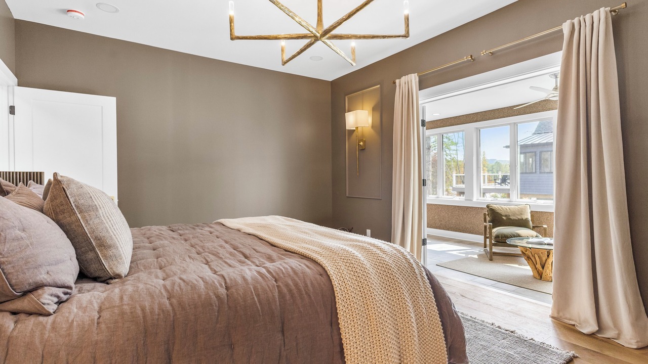 Photo of Bedroom in Indian Lake